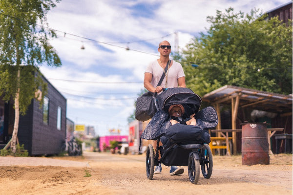 Babysovepose, sort / grå