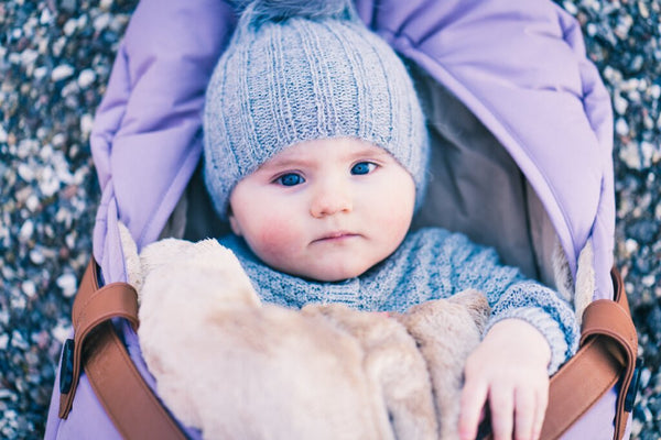 Babysovepose, støvet lilla